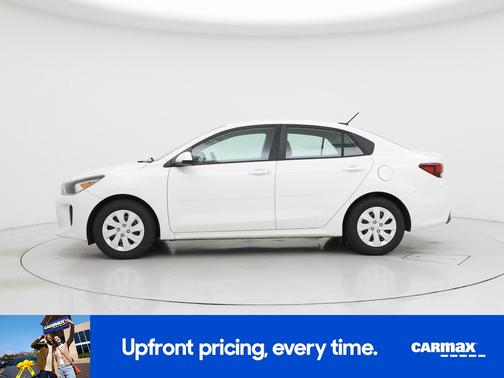 White 2019 Kia Rio S