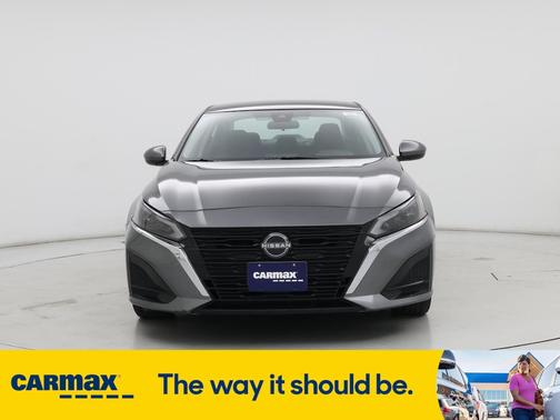 2023 Nissan Altima SV