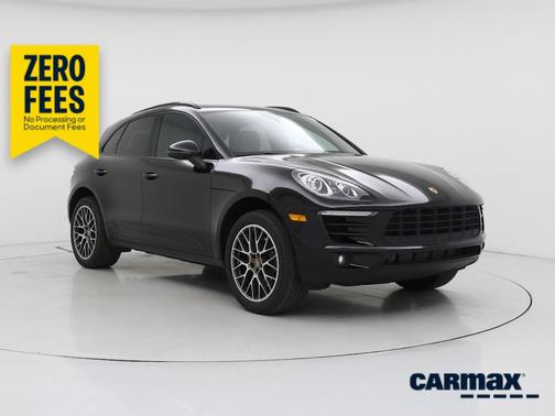 Black 2018 Porsche Macan