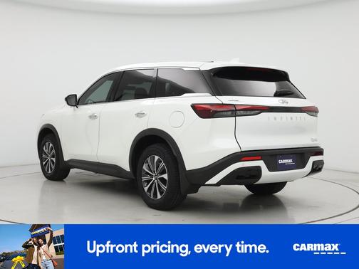 White 2023 INFINITI QX60 Pure