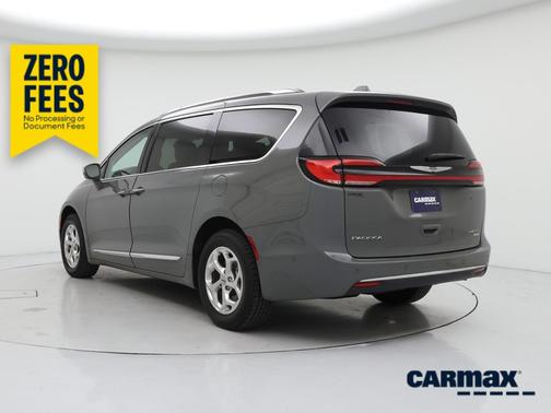 Gray 2021 Chrysler Pacifica Limited