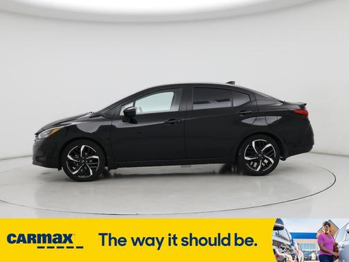 2023 Nissan Versa SR