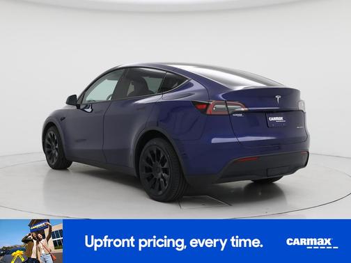 Blue 2023 Tesla Model Y Long Range