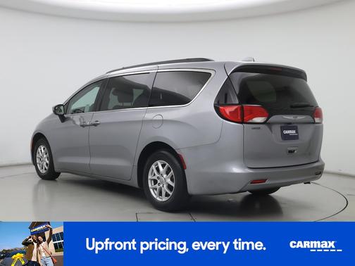 Silver 2020 Chrysler Voyager LXI