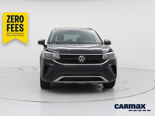 Black 2022 Volkswagen Taos SE