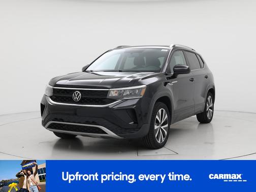 Black 2022 Volkswagen Taos SE