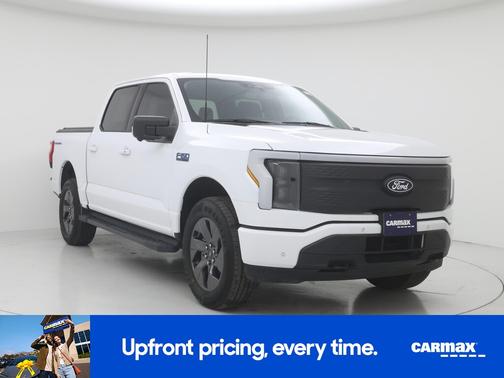 White 2024 Ford F-150 Lightning Flash