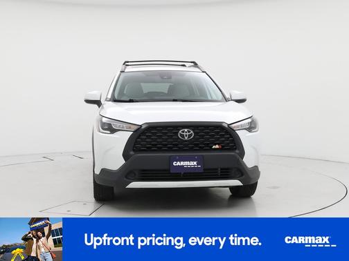 White 2022 Toyota Corolla Cross LE