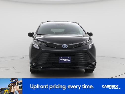 Black 2025 Toyota Sienna Woodland Edition