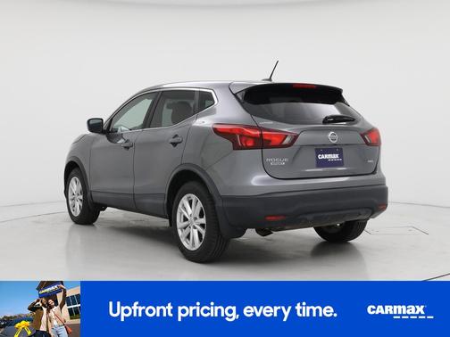 Gray 2017 Nissan Rogue Sport S