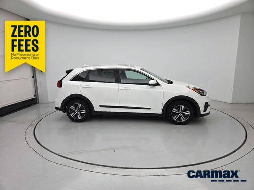 White 2022 Kia Niro Plug-In Hybrid EX Premium
