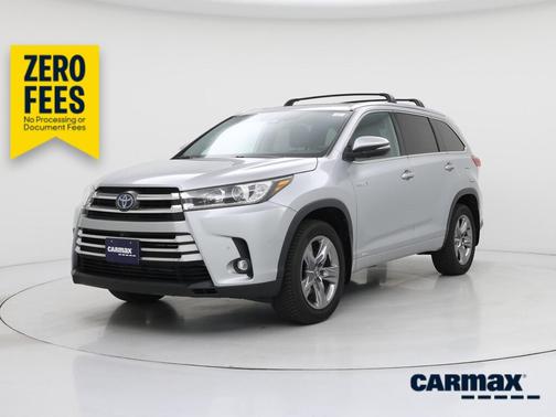 Silver 2019 Toyota Highlander Hybrid Limited Platinum