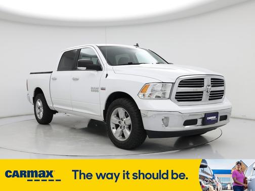 2016 RAM 1500 Bighorn