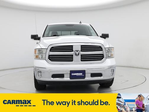 2016 RAM 1500 Bighorn
