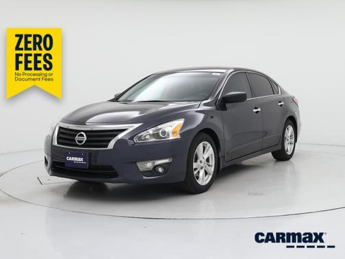 Blue 2015 Nissan Altima SV