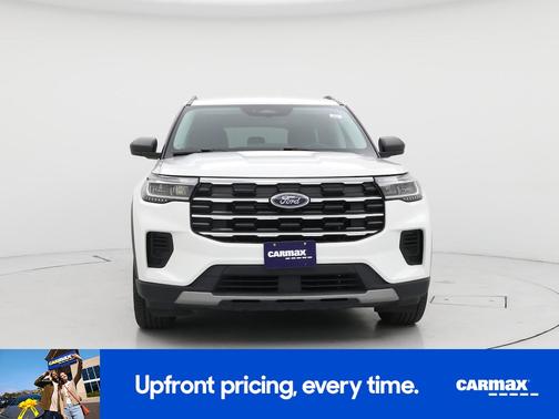 White 2025 Ford Explorer Active