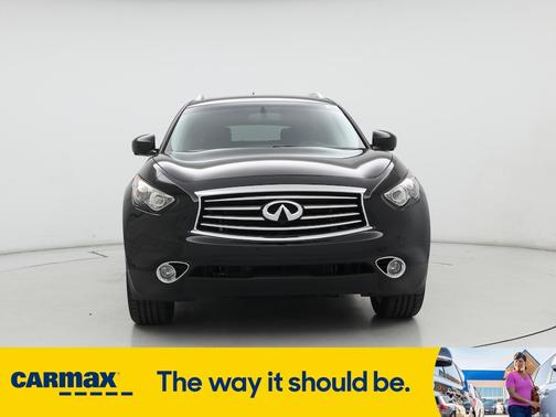 2016 INFINITI QX70