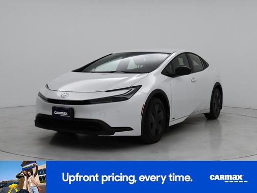 White 2025 Toyota Prius LE