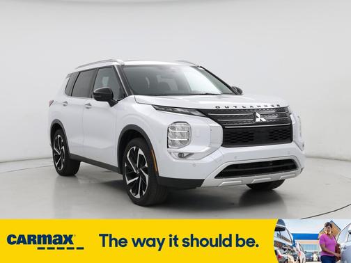 2024 Mitsubishi Outlander SE Black Edition