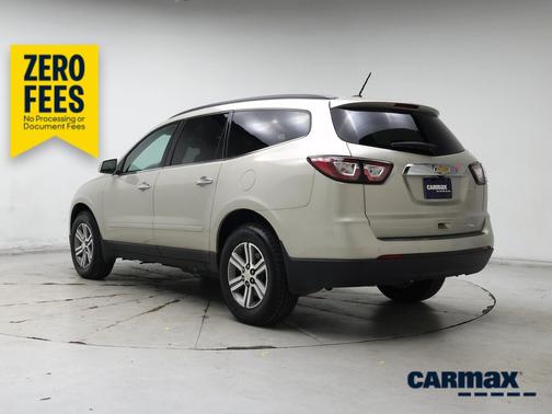 Gold 2015 Chevrolet Traverse LT