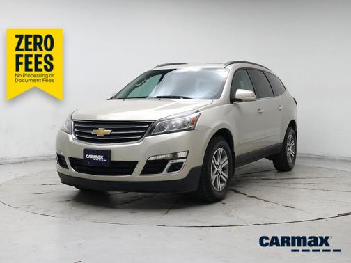 Gold 2015 Chevrolet Traverse LT