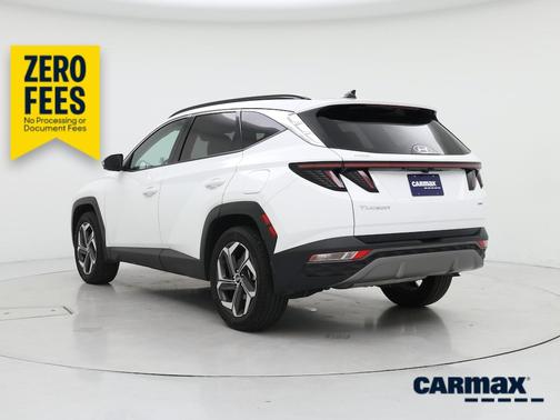 White 2024 Hyundai TUCSON Limited