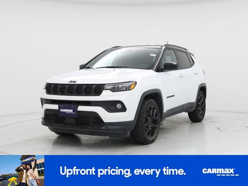 White 2023 Jeep Compass Altitude