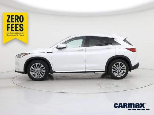 White 2023 INFINITI QX50 Luxe