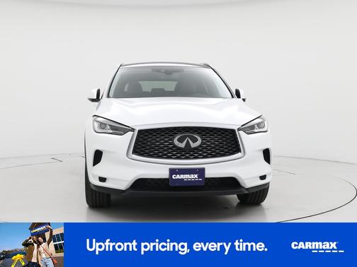 White 2023 INFINITI QX50 Luxe