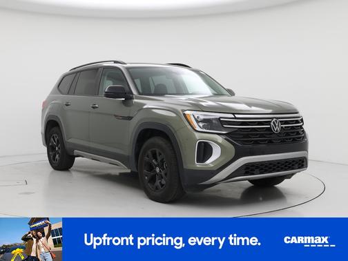 Green 2024 Volkswagen Atlas Peak Edition SE w/Tech