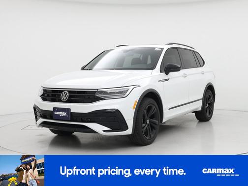 White 2024 Volkswagen Tiguan SE R-Line Black