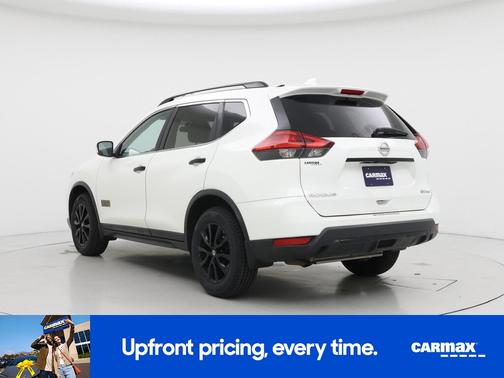 White 2017 Nissan Rogue SV