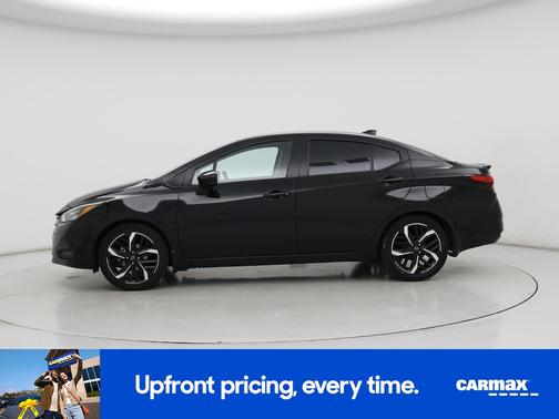 2023 Nissan Versa SR