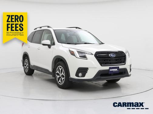White 2023 Subaru Forester Premium