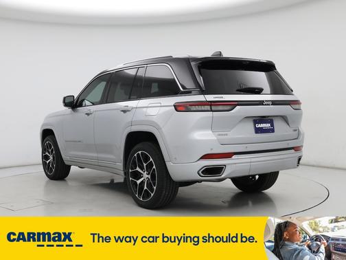 2022 Jeep Grand Cherokee Summit Reserve