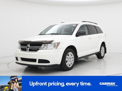 White 2016 Dodge Journey SE