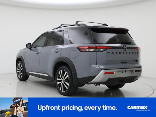 Gray 2023 Nissan Pathfinder Platinum
