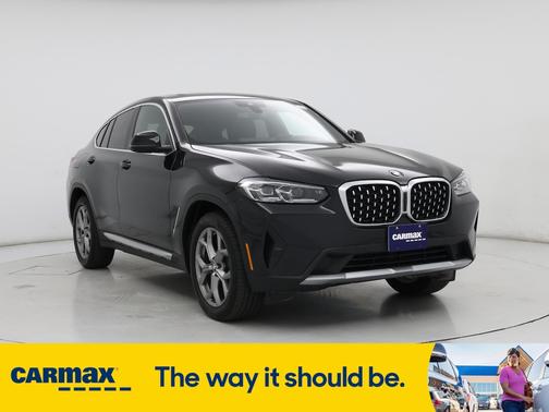 2024 BMW X4 XDrive30i