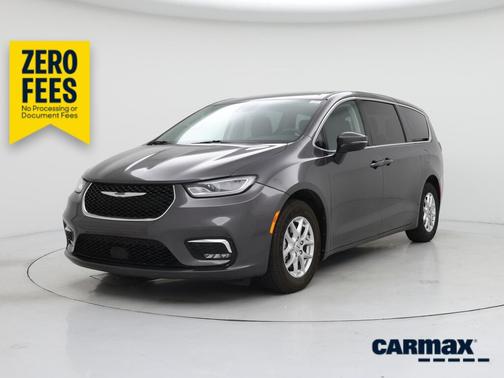 Gray 2023 Chrysler Pacifica Touring L
