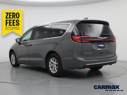 Gray 2023 Chrysler Pacifica Touring L