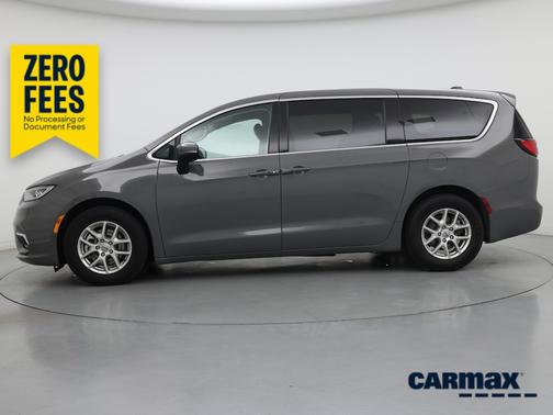 Gray 2023 Chrysler Pacifica Touring L