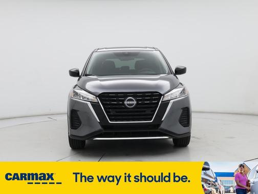 2023 Nissan Kicks S