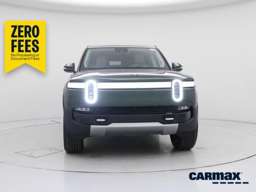 Green 2023 Rivian R1S Adventure Dual-Motor Large
