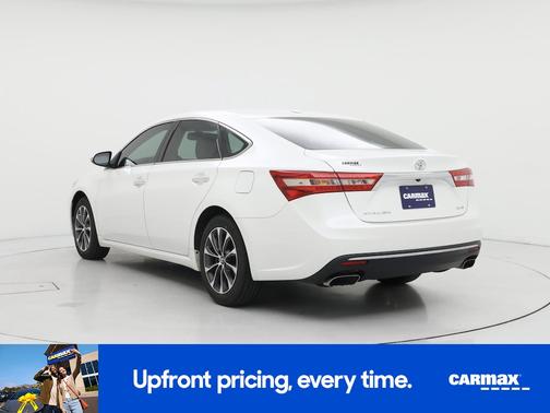 White 2016 Toyota Avalon XLE Premium