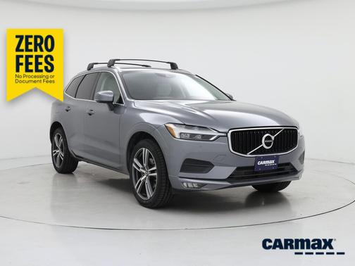 Gray 2021 Volvo XC60 T5 Momentum