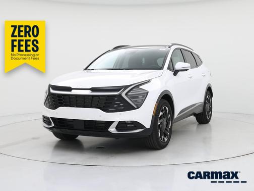 White 2025 Kia Sportage SX Prestige