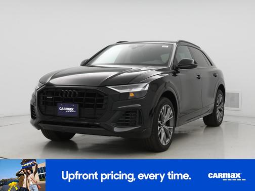 Black 2022 Audi Q8 Premium