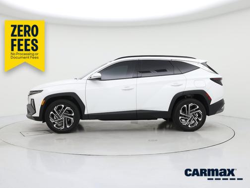 White 2025 Hyundai TUCSON Limited