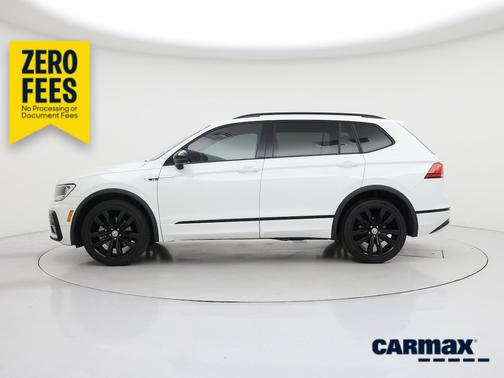 White 2021 Volkswagen Tiguan SE R-Line Black