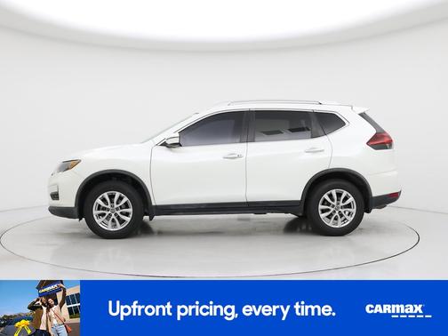 White 2018 Nissan Rogue SV
